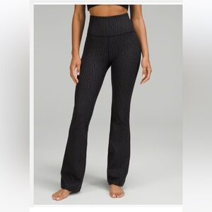 Lululemon High Rise Nulu Groove Pant bootcut sz 4 NWT